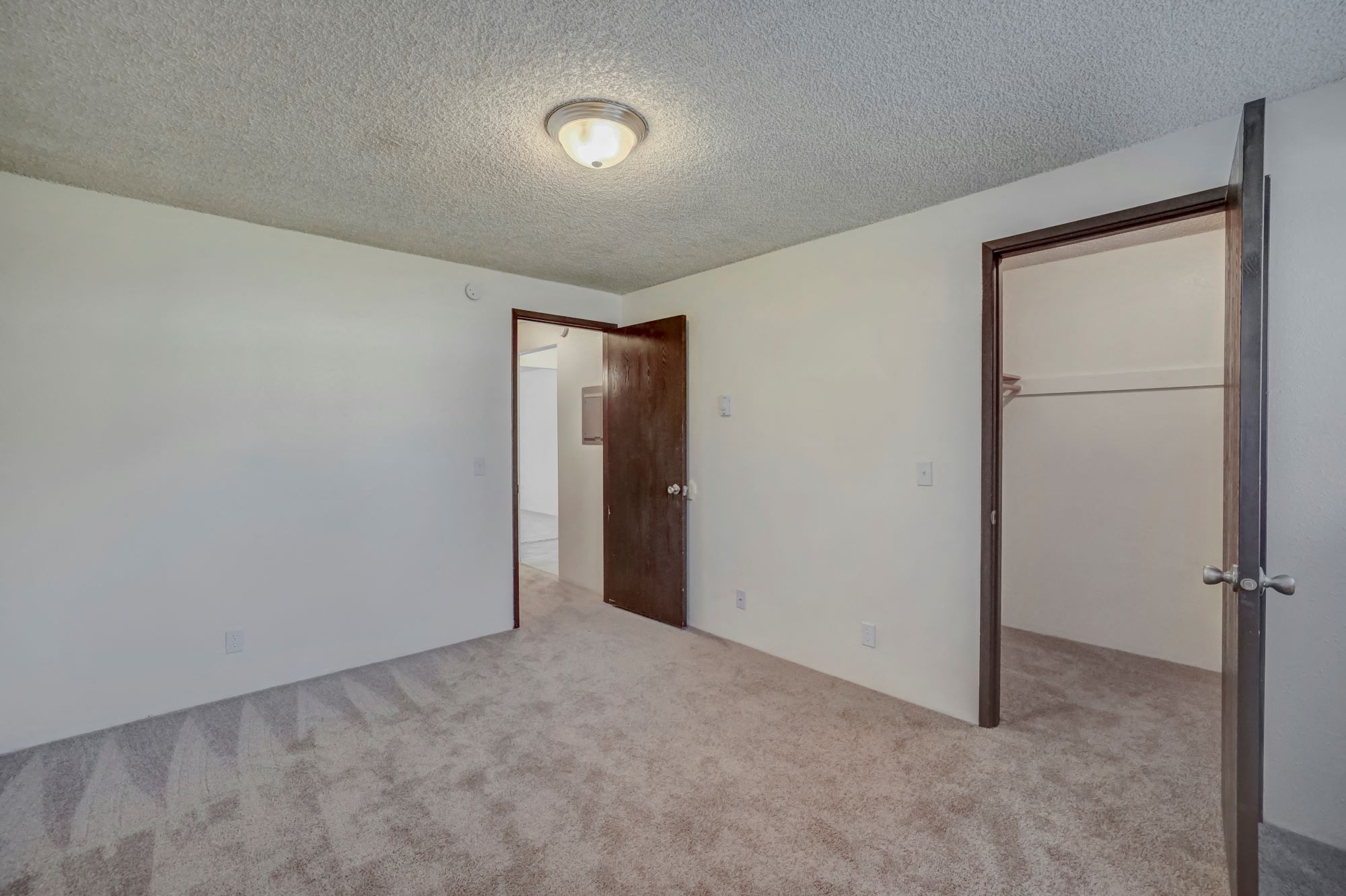 Sequoia | Classic Bedroom